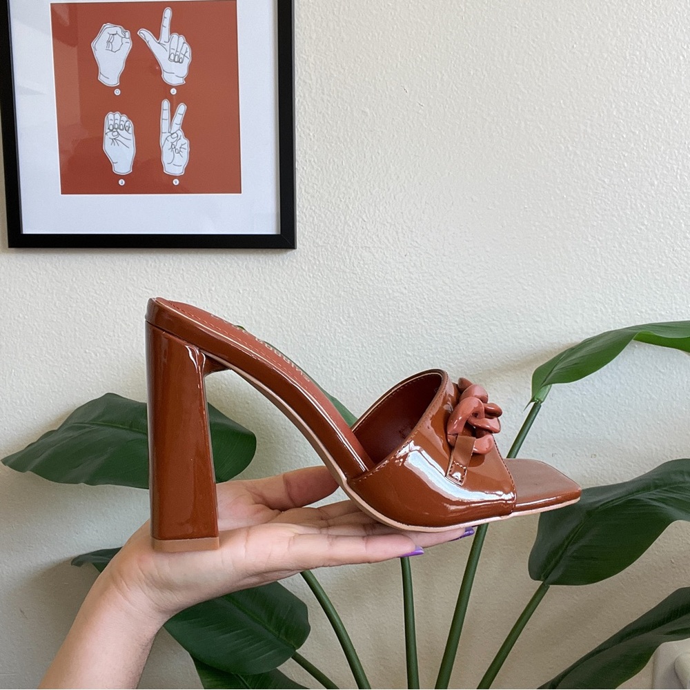 Cape Robbin - chocolate brown heel’s